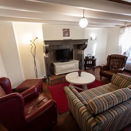 Maison d'hôtes Maison D'hote La Grange Aux Ayres Olloix