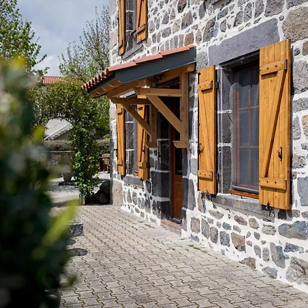 Maison D'hote La Grange Aux Ayres Maison d'hôtes