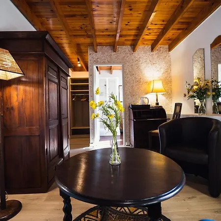 Maison D'hote La Grange Aux Ayres Olloix