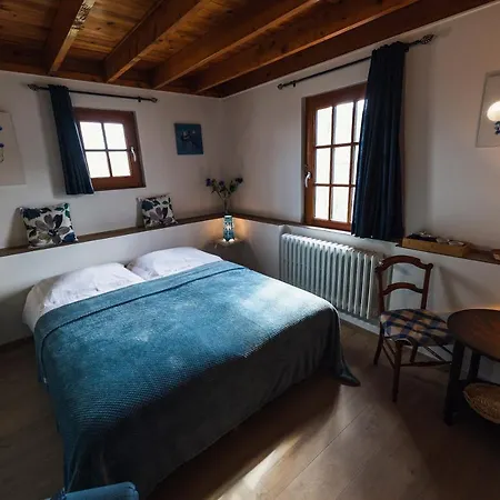 Maison d'hôtes Maison D'hote La Grange Aux Ayres Olloix